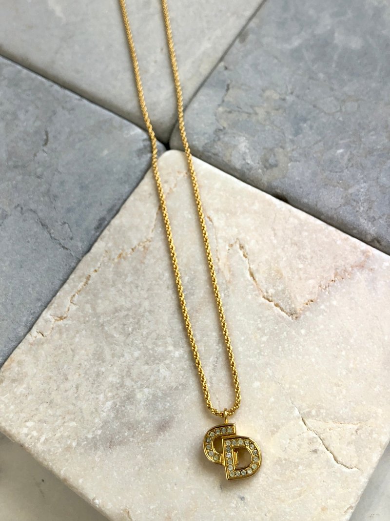 【 日本直送 名牌中古包 】Christian Dior 迪奥 项链 金色 CD 莱茵石 vintage hk42f6 - 项链 - 其他材质 金色