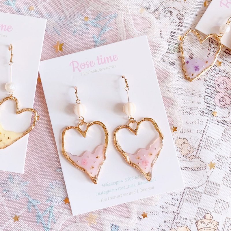 流心草莓 - 心心 真花耳环 - 耳环/耳夹 - 树脂 粉红色