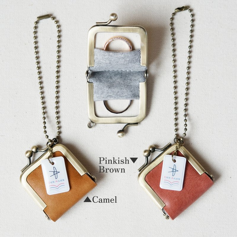 日本制造　这款小巧、方便且可靠的真皮戒指盒将确保您珍贵的戒指 - 化妆包/杂物包 - 真皮 咖啡色