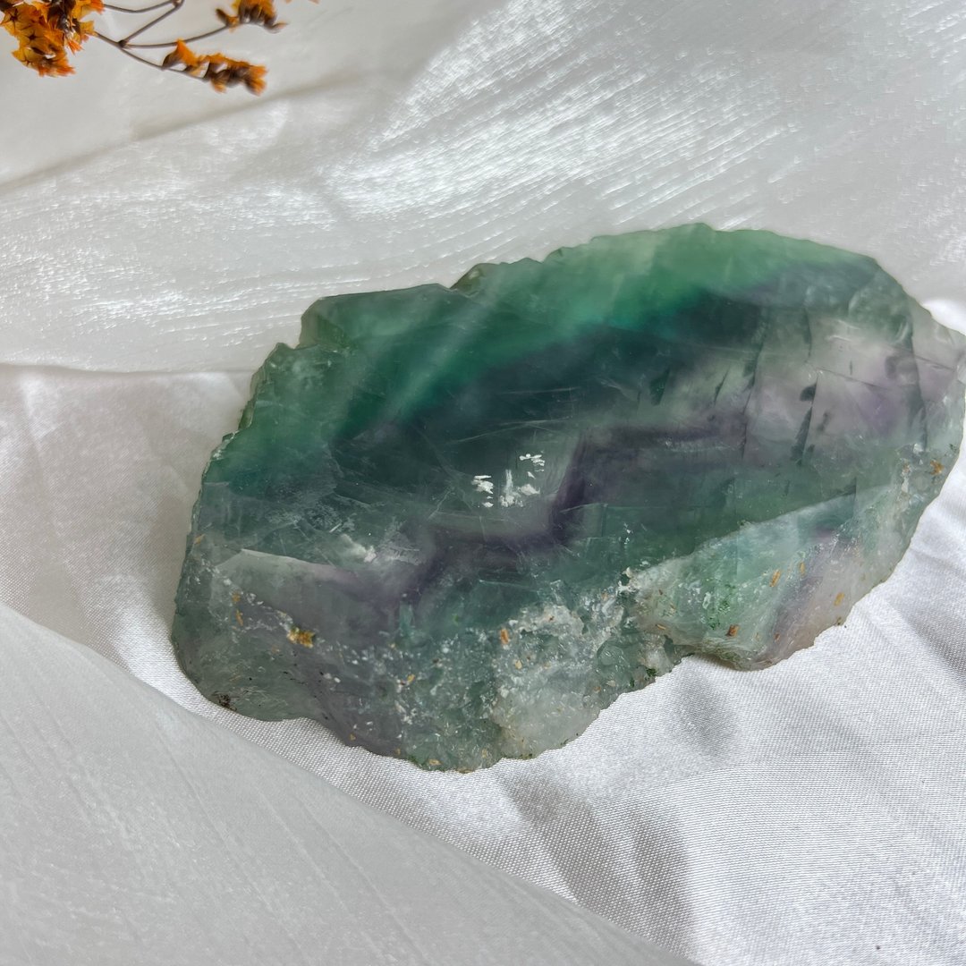 彩虹光羽毛萤石片 山形千层 完整方块体 - 摆饰 - 半宝石 多色