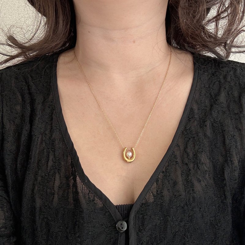 幸运轨迹 淡水珍珠 马蹄 项链 近无暇 皮光好 - 项链 - 珍珠 白色