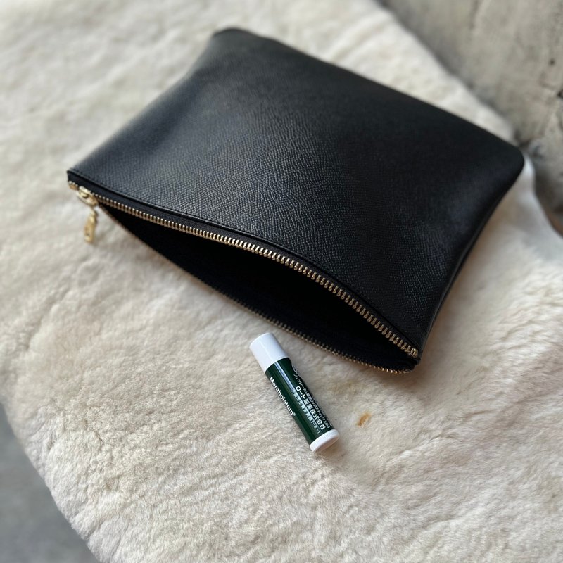 真皮百纳资料袋 手掌纹黑 收纳袋 钱袋 化妆包 旅行包 手拿包 - 化妆包/杂物包 - 真皮 黑色