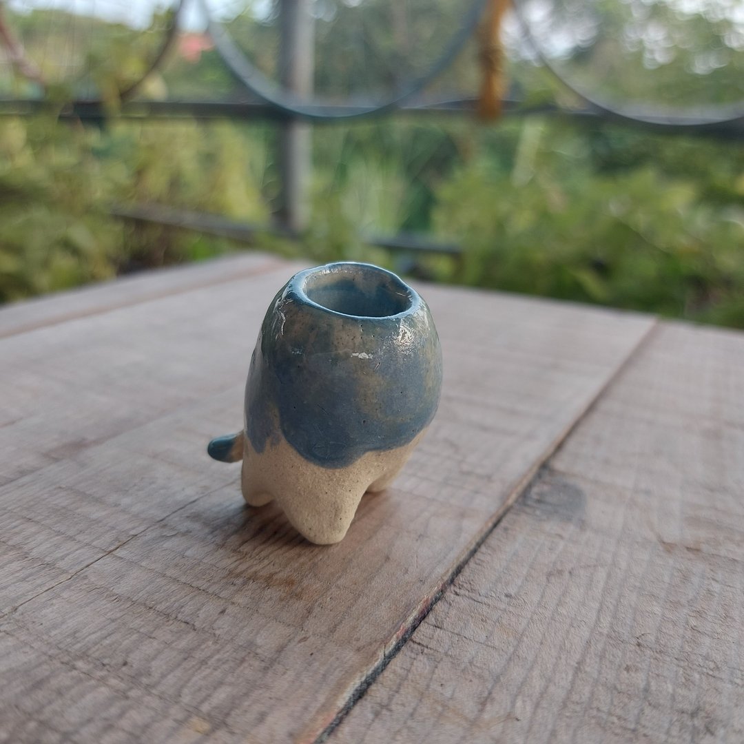 【浴厕小物】小怪兽牙刷座 - 卫浴用品 - 陶 蓝色