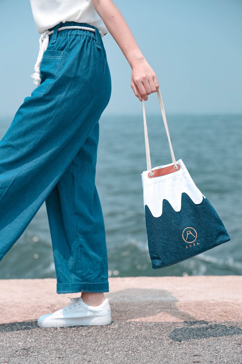 自家制富士山甚吉袋 - 深蓝色 M Size  【 情人节 生日 】 - 侧背包/斜挎包 - 其他人造纤维 蓝色