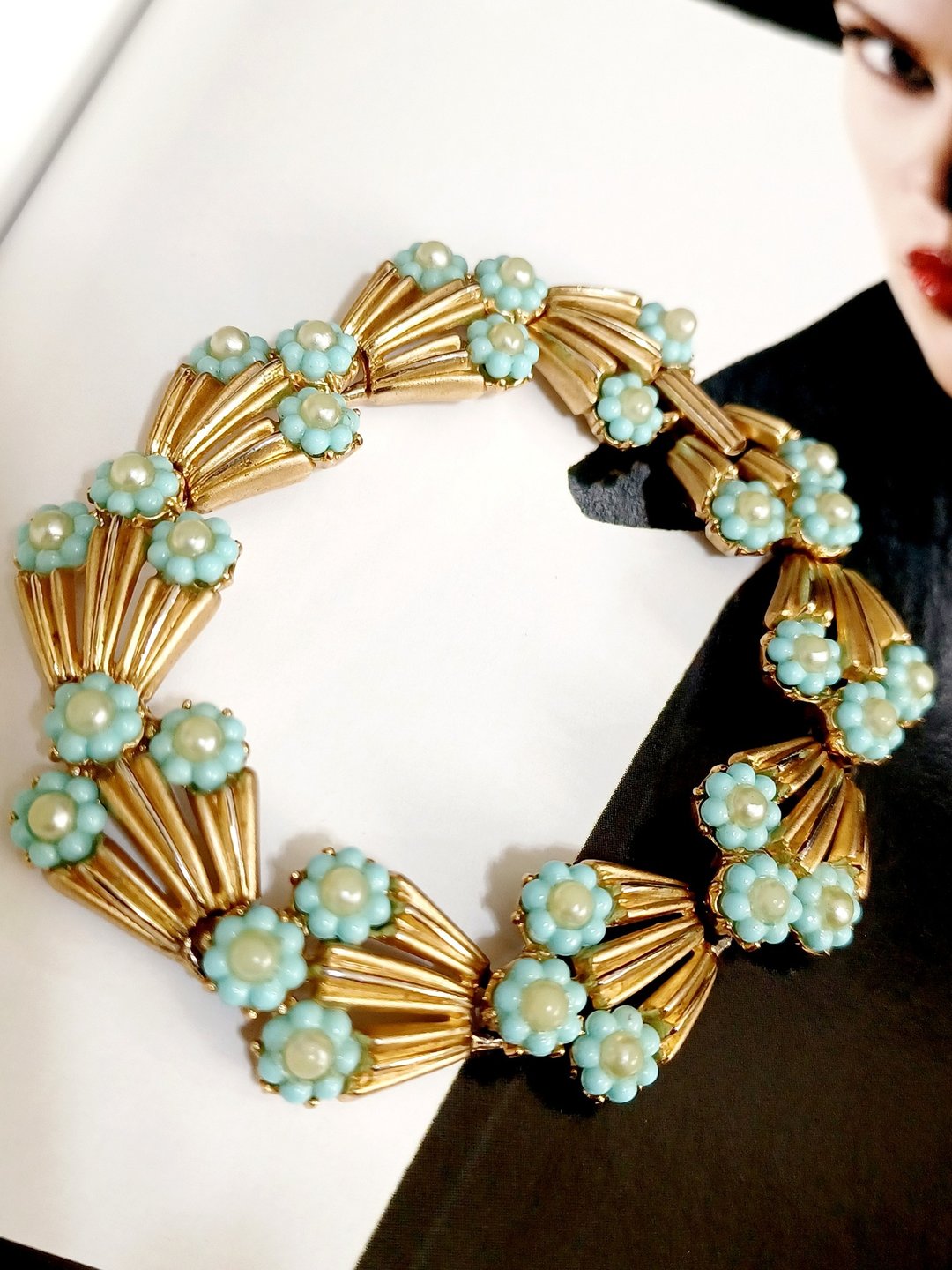 vintage jewelry  Crown Trifari 典雅小蓝花 手链 - 手链/手环 - 其他金属 
