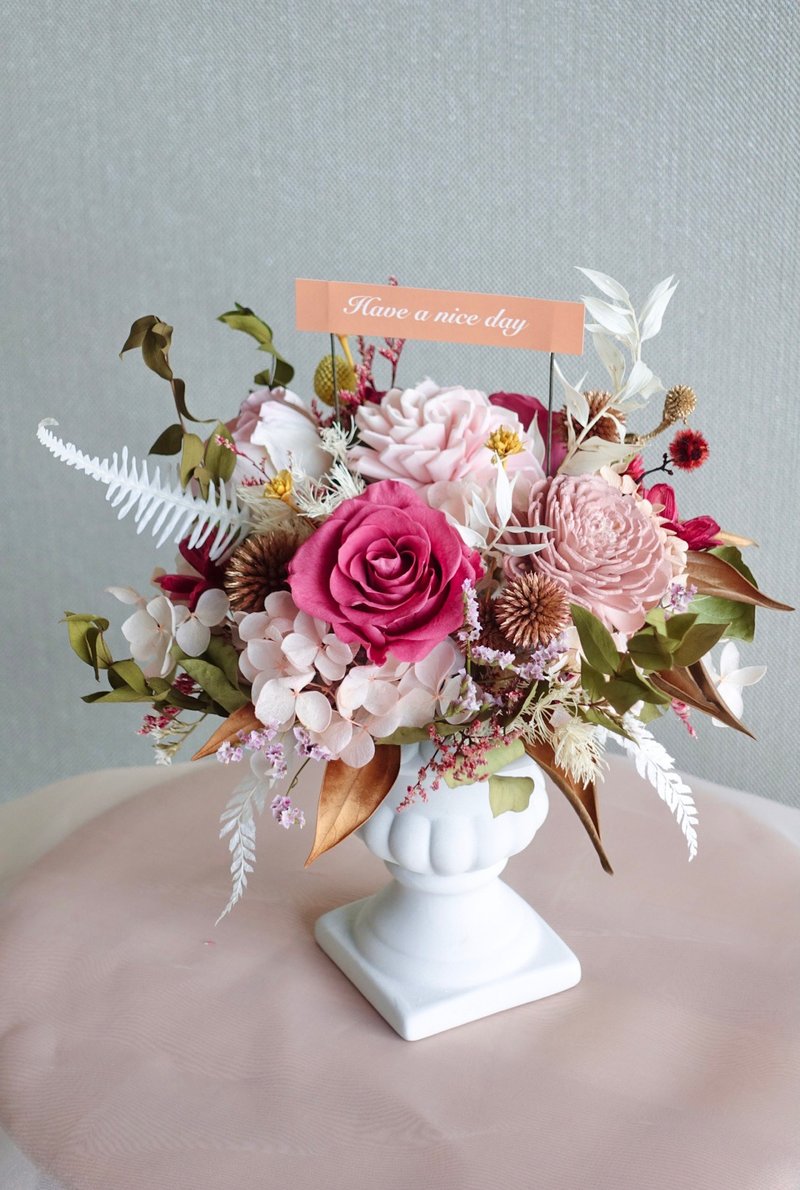 古典红玫瑰 乔迁花礼 永生花礼 开幕花礼 生日花礼  情人节花礼 - 干燥花/捧花 - 植物．花 