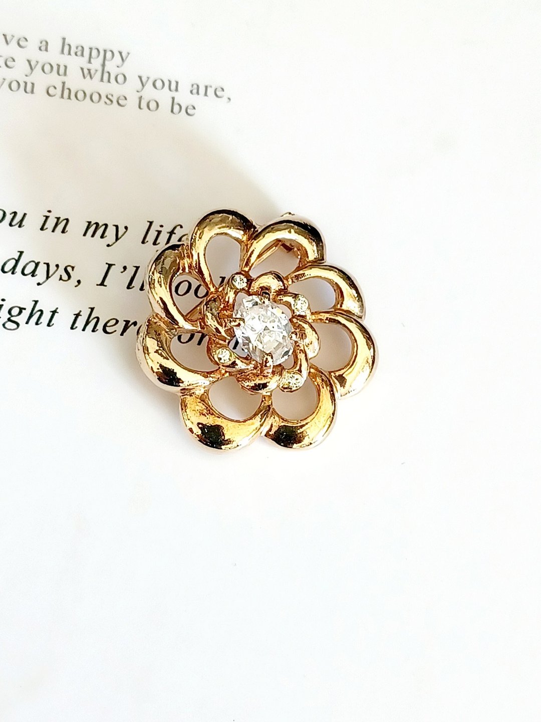 vintage jewelry  典雅金色莱茵小璇花 别针 胸针 - 胸针 - 其他金属 