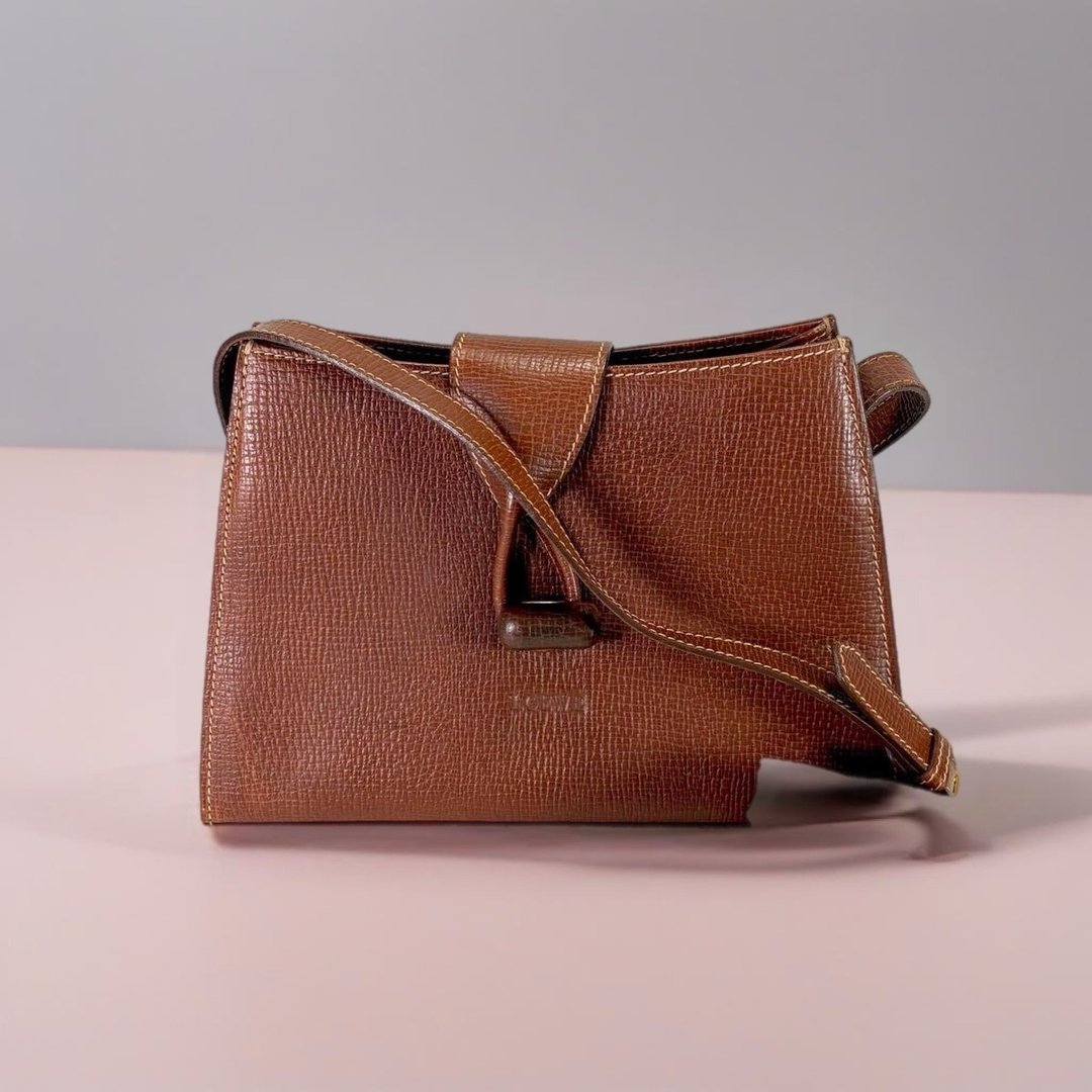 绝版古董包 Loewe咖啡色旋转扣单肩包 斜背包 侧背包 中古包 二手 - 侧背包/斜挎包 - 真皮 咖啡色