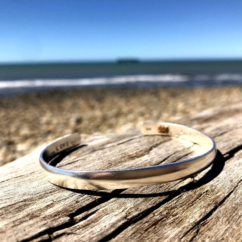 Z36款(可敲字)999纯银素面半圆手环-定制英文字母数字-御匠敲饰 - 手链/手环 - 贵金属 银色