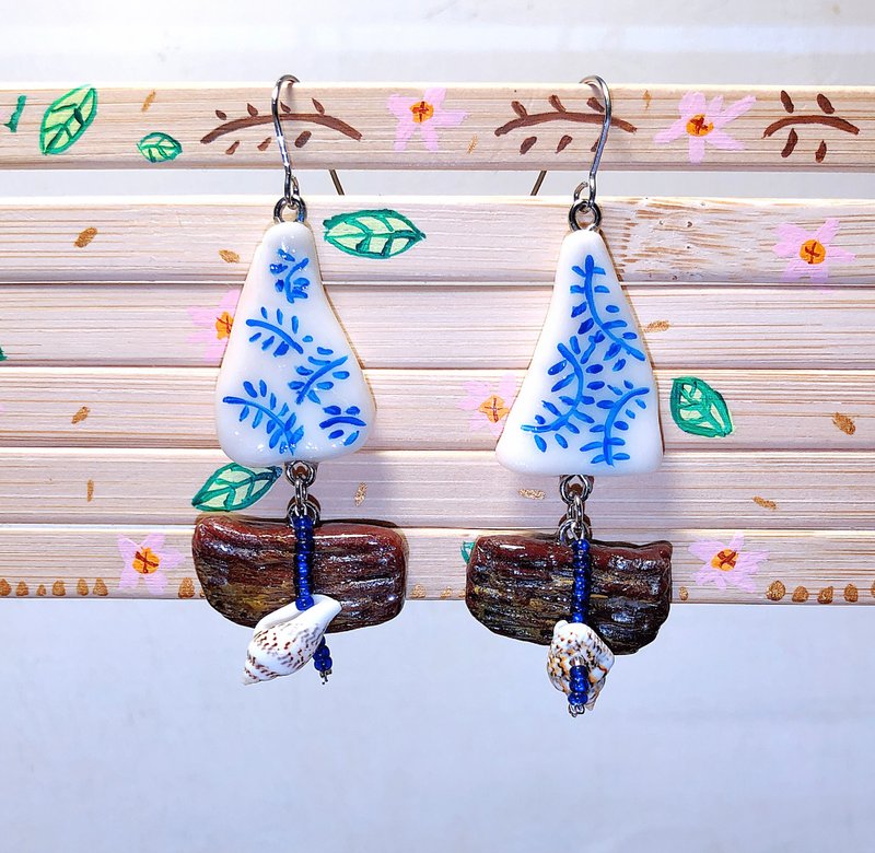 小帆船 手作黏土耳环 手绘捏制 不锈钢 吊坠款 - 耳环/耳夹 - 粘土 蓝色