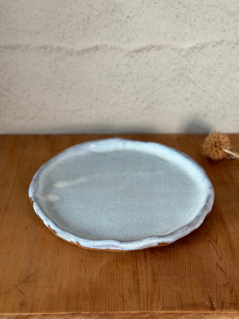 50026- 独特手作陶盘 18cm Unique hand built plate - 盘子/餐盘/盘架 - 陶 