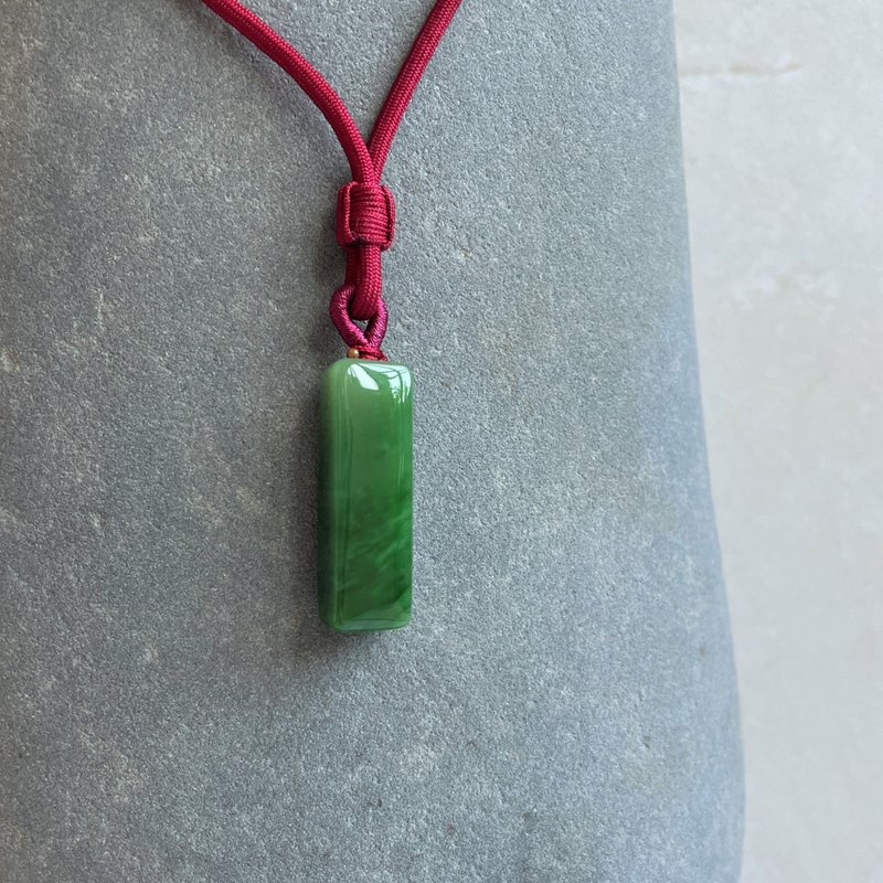 【秋冬新时尚】一抹青翠 - 福气玉光系列 - 台湾设计雕刻玉佩 - 项链 - 玉石 绿色