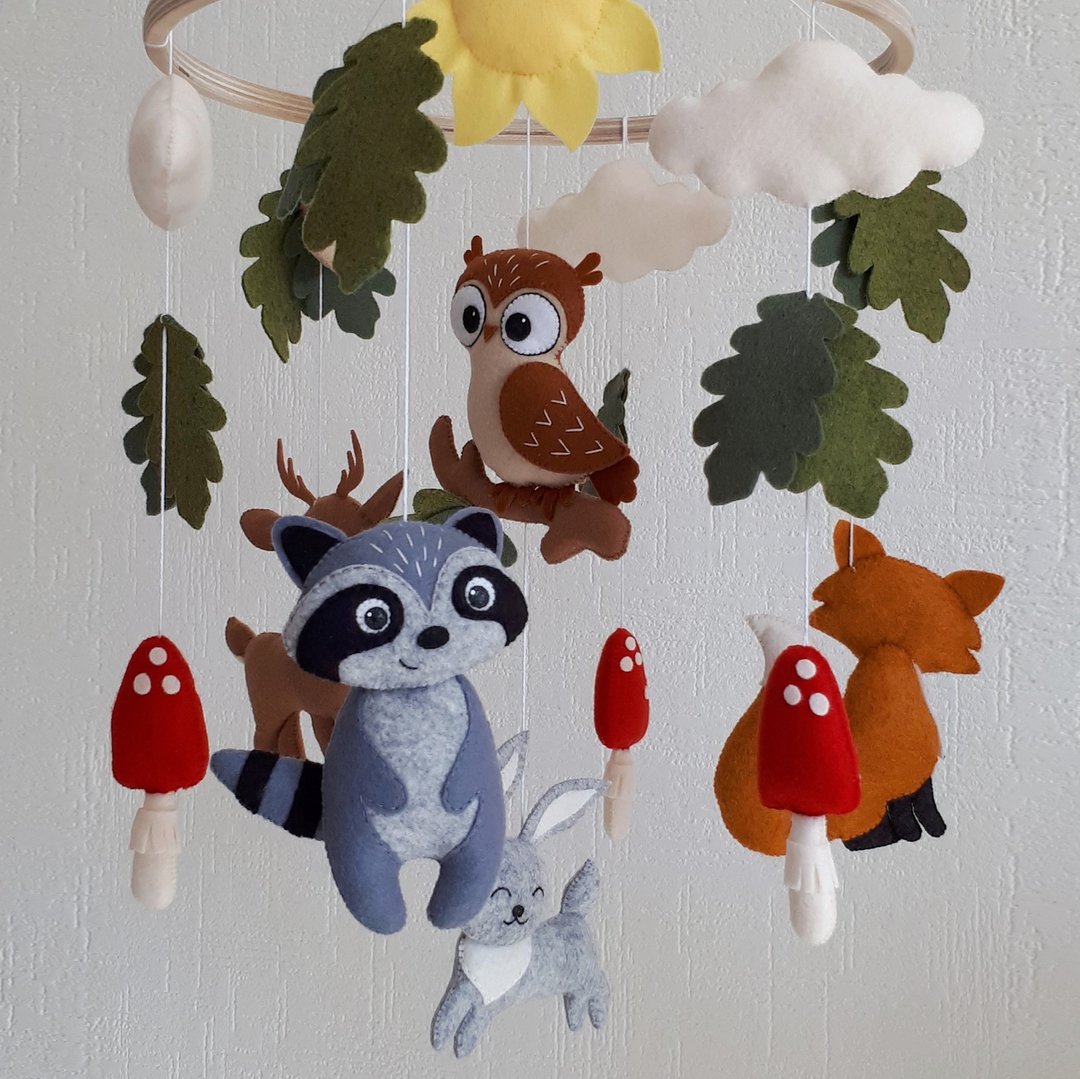 Woodland baby mobile nursery decor, forest animals crib mobile, baby shower gift - 玩具/玩偶 - 环保材料 多色