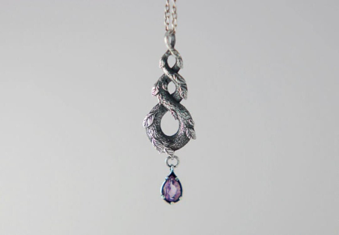 Forest Dragon Pendant with Natural Amethyst - 项链 - 纯银 银色