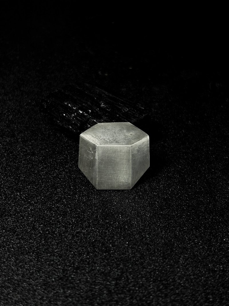 京戏胸针-方乘六 - 胸针 - 纯银 银色