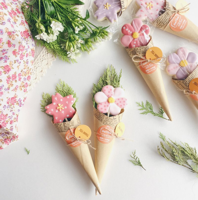 糖霜饼干 • 花花甜筒棒  纯手工绘制设计饼干花甜筒6束组 **订购前请先洽询档期** - 手工饼干 - 新鲜食材 