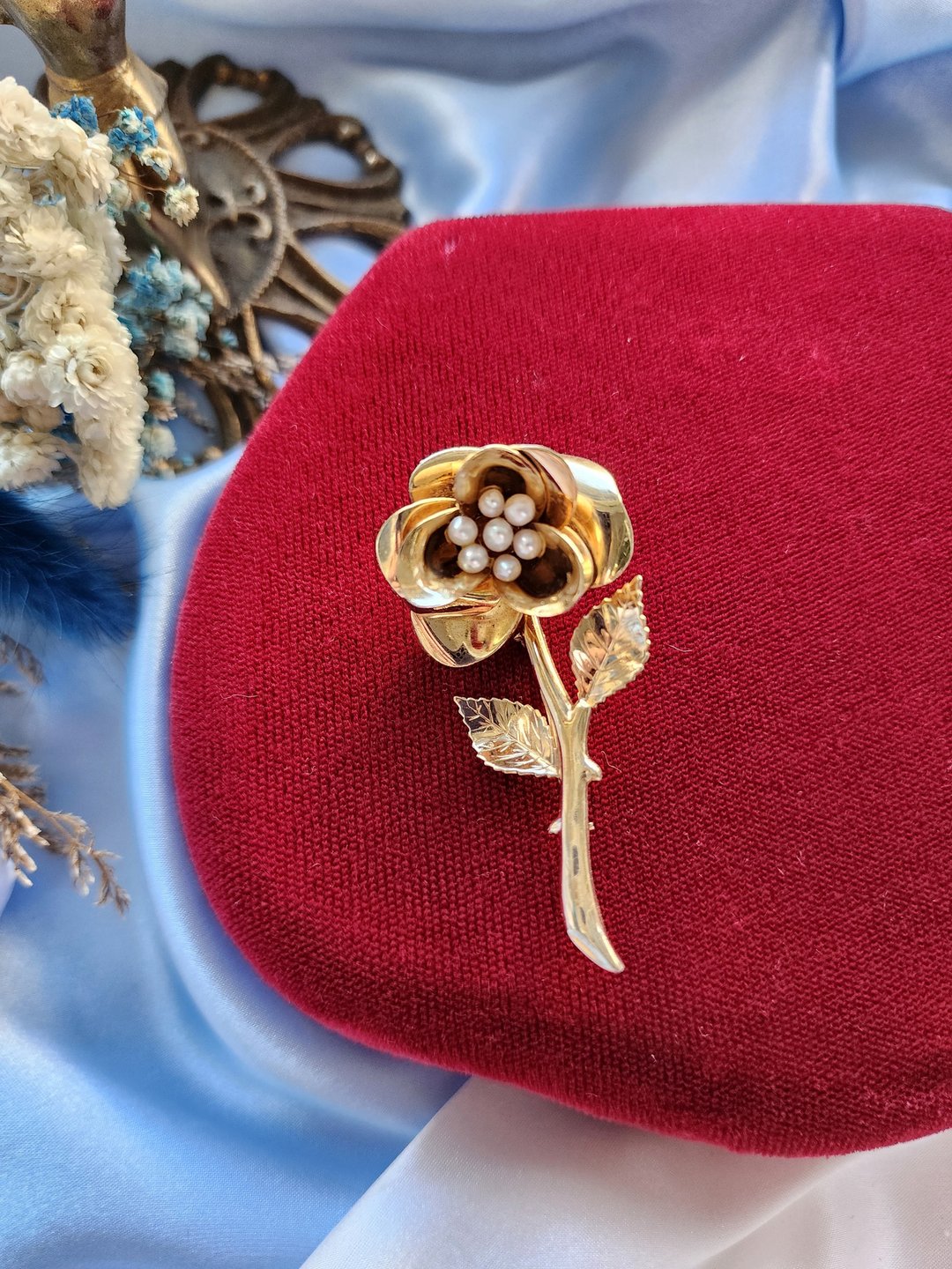 美国西洋古董饰品/ 典雅珍珠花蕊玫瑰包金叶脉胸针/别针/复古首饰 - 胸针 - 其他金属 