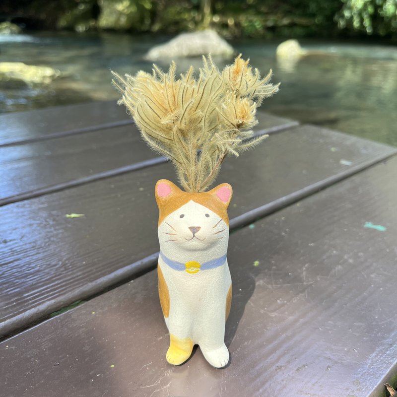 A Lu 可爱猫小陶花器/适合干燥花摆饰/礼物/手做手绘 仅此一件 - 花瓶/陶器 - 陶 多色