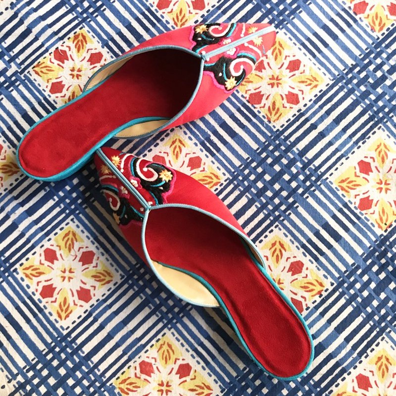 西藏手绣平底鞋无包跟/拖鞋 绣花 刺绣 苏绣 丝绸 缎面 手工绣 - 其他女款皮鞋 - 丝．绢 红色