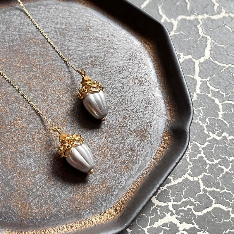 松果耳环(银灰色) - 耳环/耳夹 - 其他材质 银色