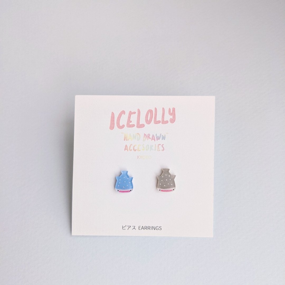 Whale Shark Hand-painted Praban Earrings Clip-On - 耳环/耳夹 - 塑料 蓝色