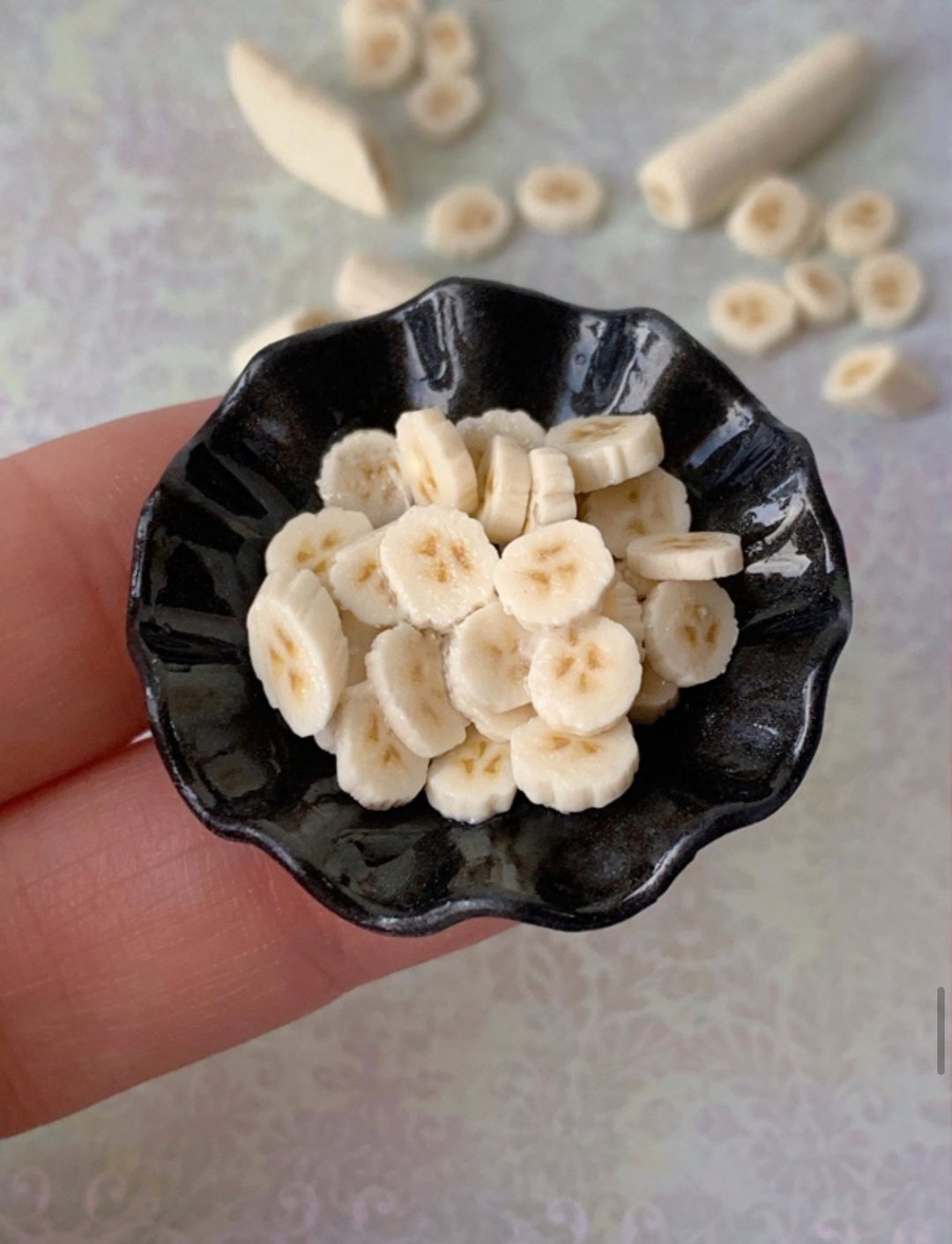 微型香蕉手杖。 教程聚合物粘土。 娃娃屋食品。 视频+文字 - 其他 - 粘土 