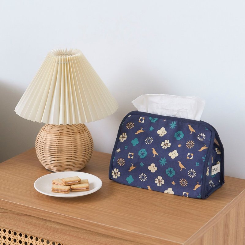 小屋面纸套(卫生纸套)/经典花色/沉稳蓝/经典新色IV - 纸巾盒 - 棉．麻 蓝色