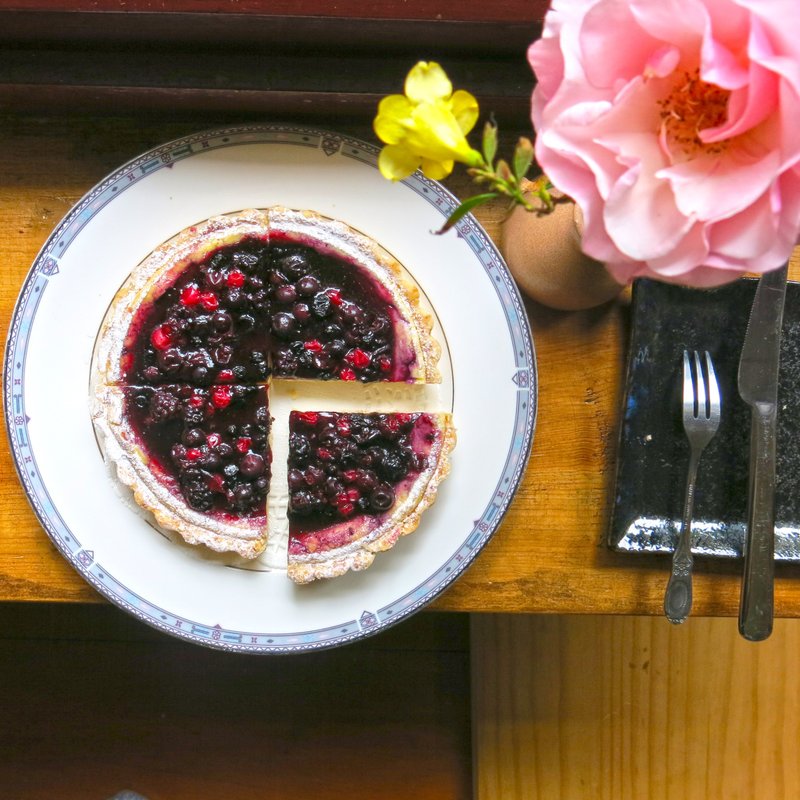 爱吃鱼的狗*森林野莓奶酪甜派 - 咸派/甜派 - 新鲜食材 紫色