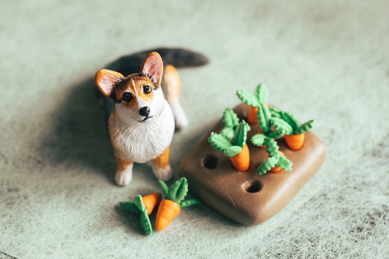 狗狗 定制化宠物手工黏土模型 柯基 含配件 - 玩偶/公仔 - 粘土 橘色