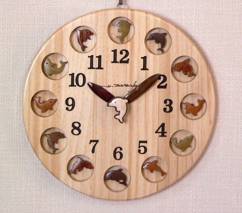 Good luck and healing dolphin clock 25 cm round - 时钟/闹钟 - 木头 白色