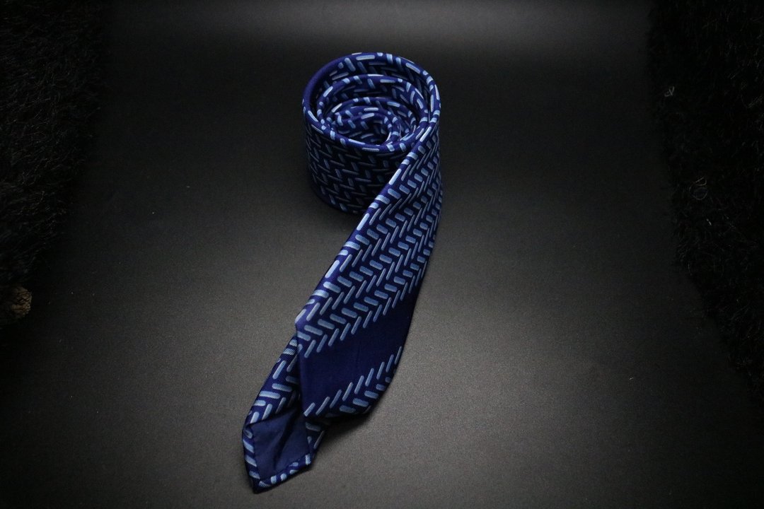 蓝色麦穗花纹领带/窄版型男necktie - 领带/领带夹 - 丝．绢 蓝色