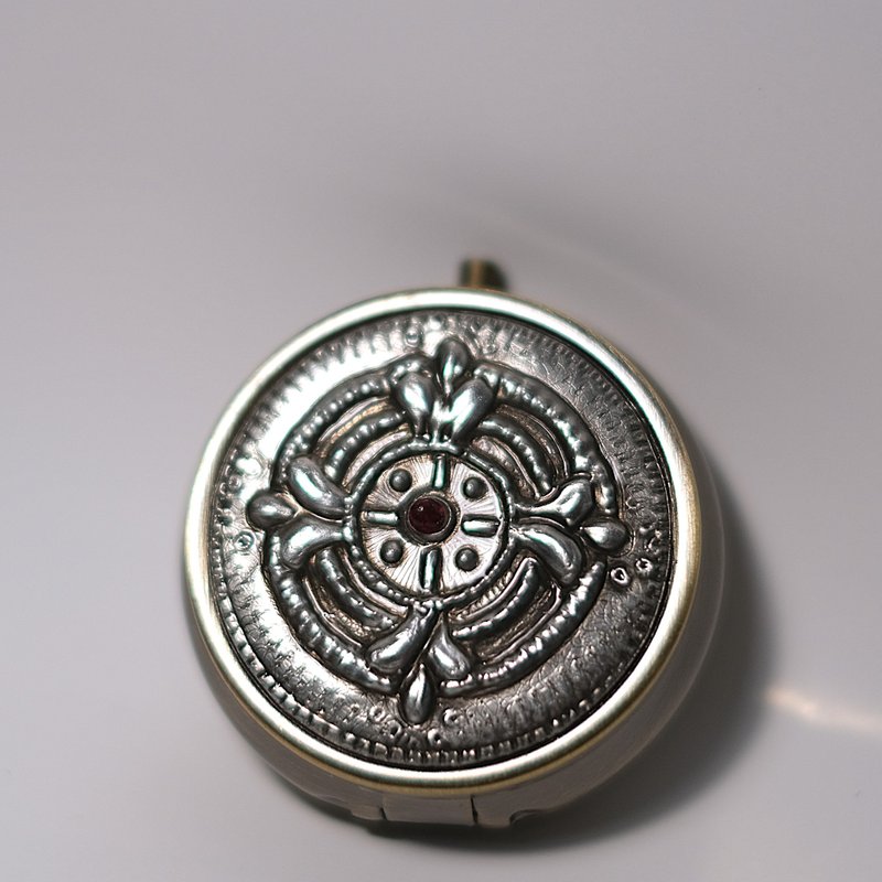 【圣诞礼物推荐】红宝花环│随身珠宝盒│饰品盒 - 其他 - 其他金属 银色