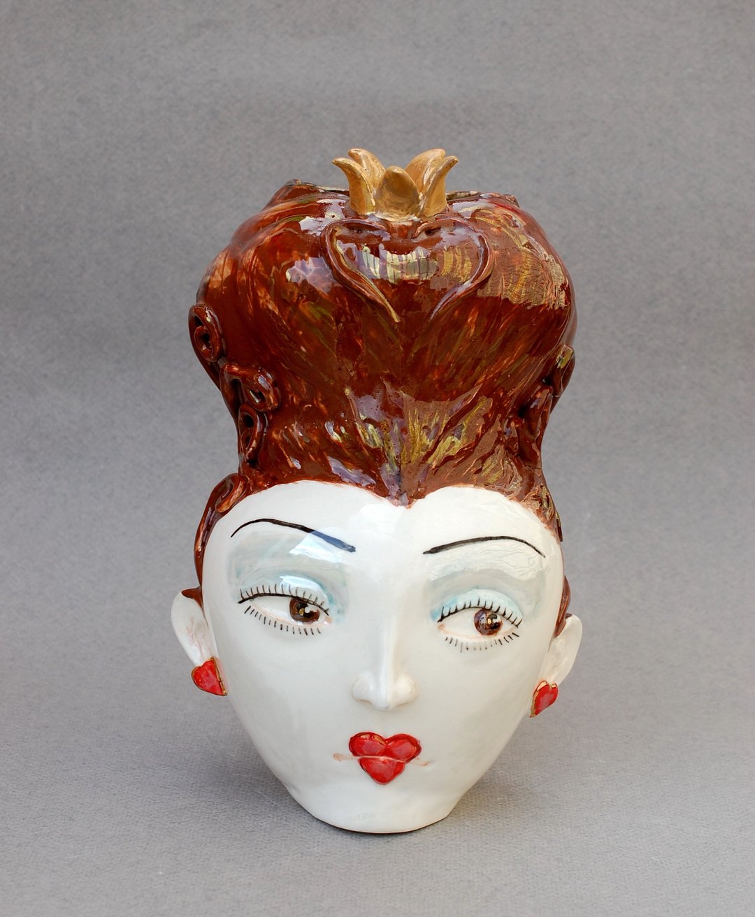 Head Vase Queen Alice in Wonderland Porcelain vase Face Ceramic sculpture head - 花瓶/陶器 - 瓷 多色