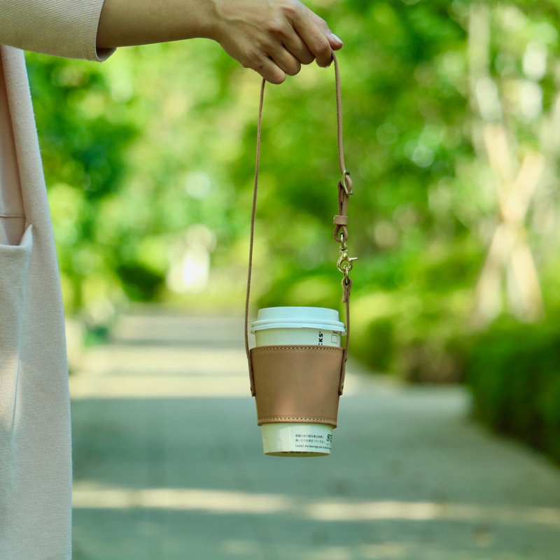 色々なサイズに使える 持ち手付きレザーカップスリーブ - 其他 - 真皮 卡其色