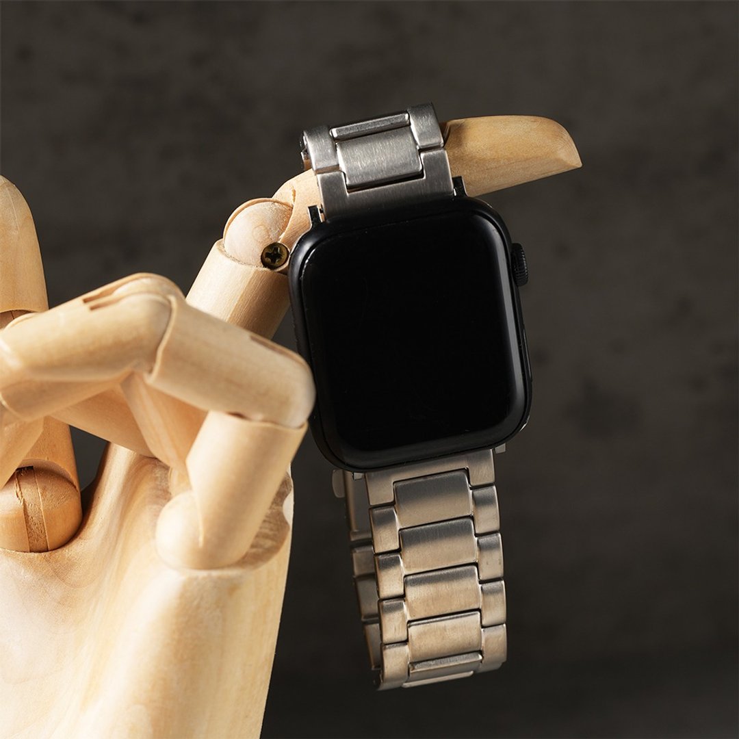 Apple watch - 钛金属 苹果专用表带 手机挂绳 - 表带 - 其他金属 银色