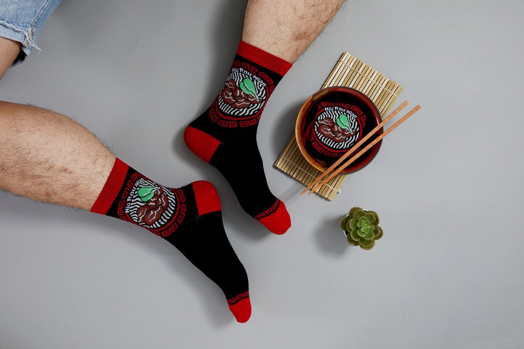 2双入-牛肉面袜 Beef Noodles SOCKS 2PRS 长袜|中筒袜|男女同款 - 袜子 - 棉 红色