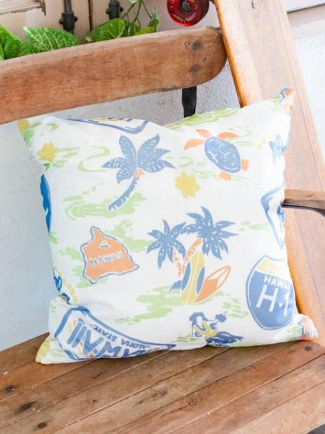 Pop HAWAII Art Cushion Cover - 枕头/抱枕 - 其他材质 