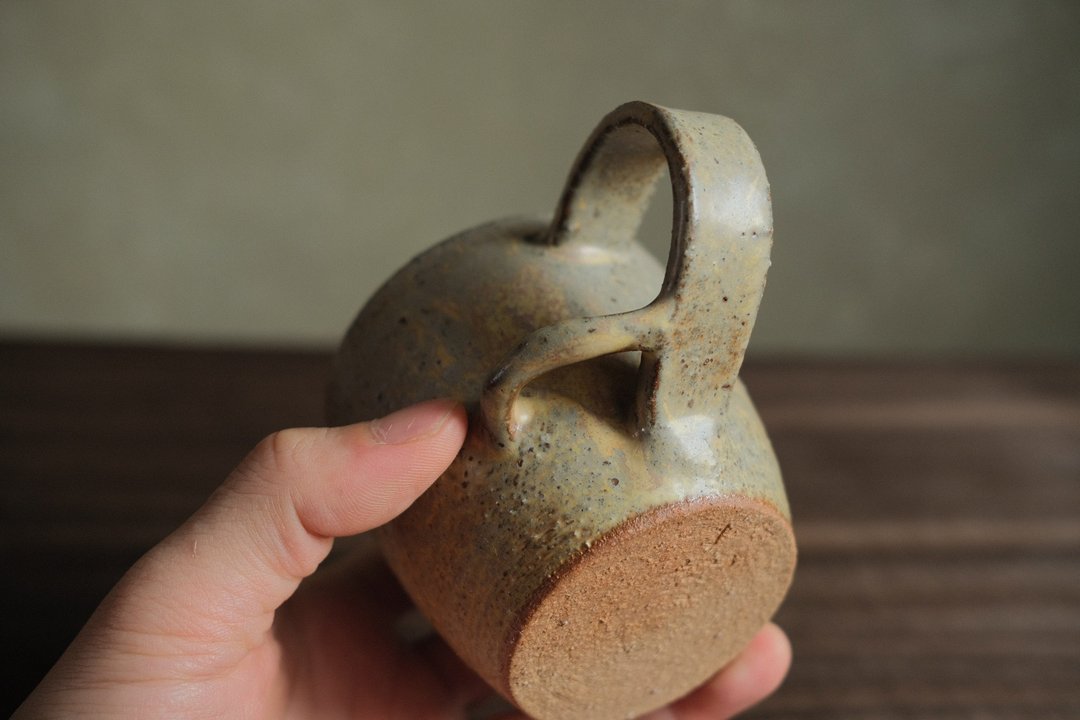 赤纽作土・冻土・萨卡山区・盘根・杯子2 - 其他杯子 - 陶 咖啡色