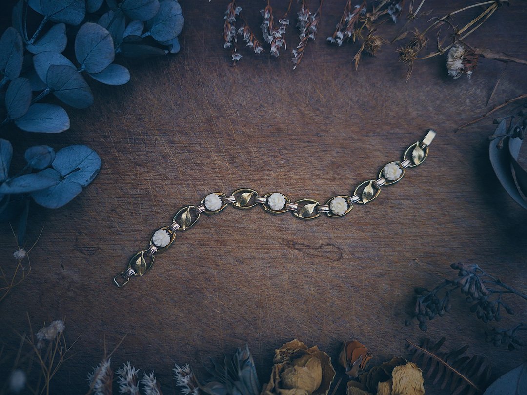 Krementz 白玫瑰环形金叶手链・美国古董首饰 Vintage Jewelry - 手链/手环 - 其他金属 