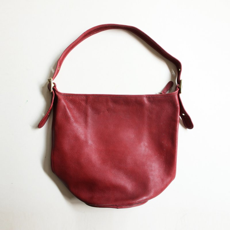 A ROOM MODEL - VINTAGE，BA-0491 COACH红色大肩背包 - 侧背包/斜挎包 - 真皮 红色