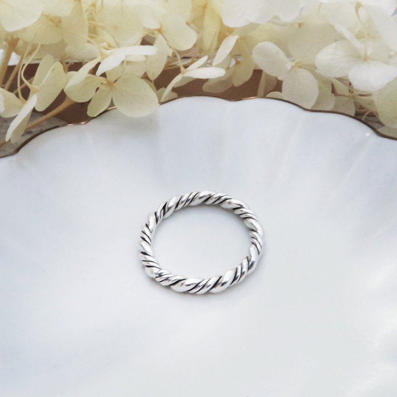 冬季限定 缠绕麻花戒指-ART64台中大鲁阁新时代-金工银饰体验课程 - 金工/饰品 - 纯银 