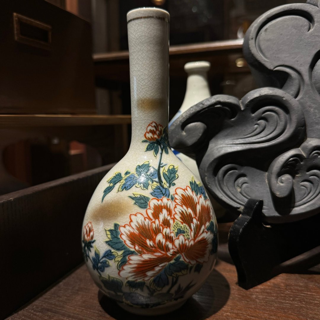 九谷 牡丹金彩长颈瓶 - 花瓶/陶器 - 陶 白色