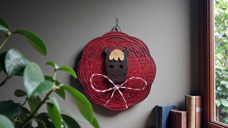 马年 // 圆形花雕小挂饰 // 安心出货 - 摆饰 - 木头 多色