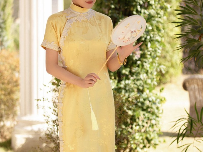 【月下璃光】 新中式復古/古法旗袍 - 旗袍 - 其他材质 黄色