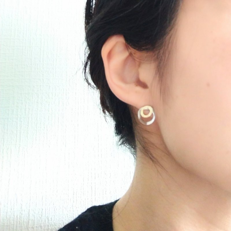 ダブル2wayピアス　真鍮・シルバーウェーブ - 耳环/耳夹 - 铜/黄铜 金色