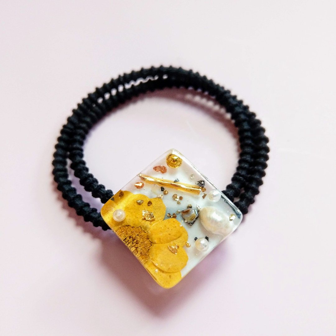 永生花发圈 白底黄花 方形 菊花 发圈 - 发饰 - 树脂 黄色