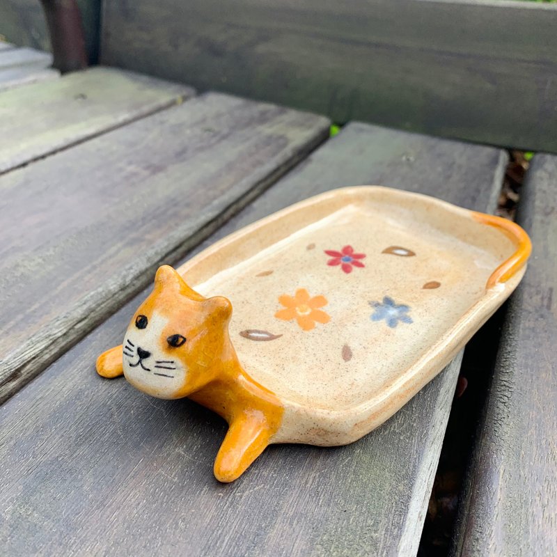 A Lu - 小黄猫陶盘/给喜欢猫的你/手做手绘 仅此一件 - 摆饰 - 陶 