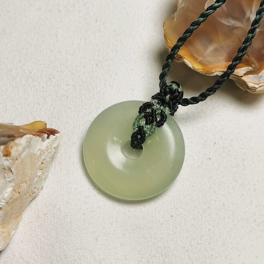 岫玉平安扣/蛇纹石/双面配戴-蜡线编织/项链可调整长度 - 项链 - 半宝石 绿色