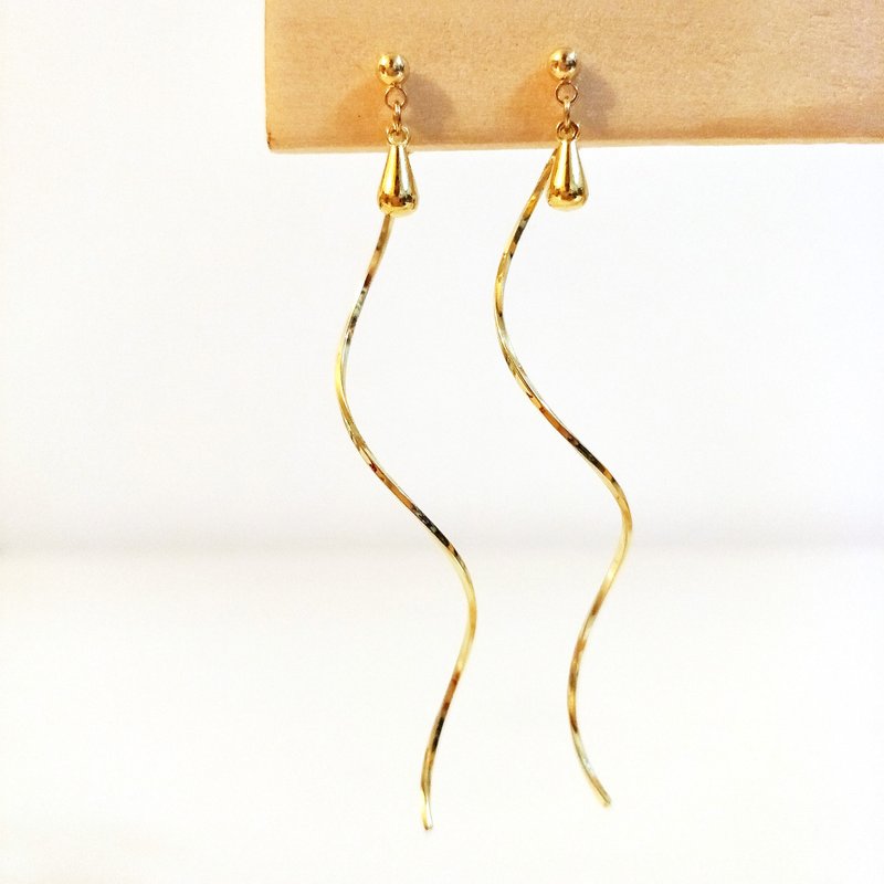 甜蜜浪漫 梦幻天空 雨滴耳钉耳饰花托 Raindrop Earrings Jackets - 耳环/耳夹 - 其他金属 