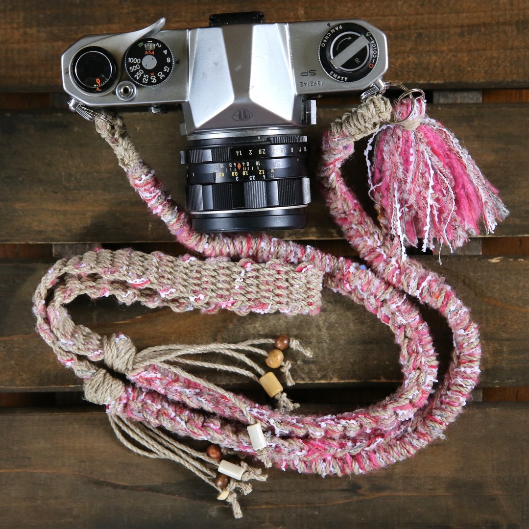 Hand-spun knitted hemp string camera strap pink / double ring - 相机背带/脚架 - 棉 粉红色